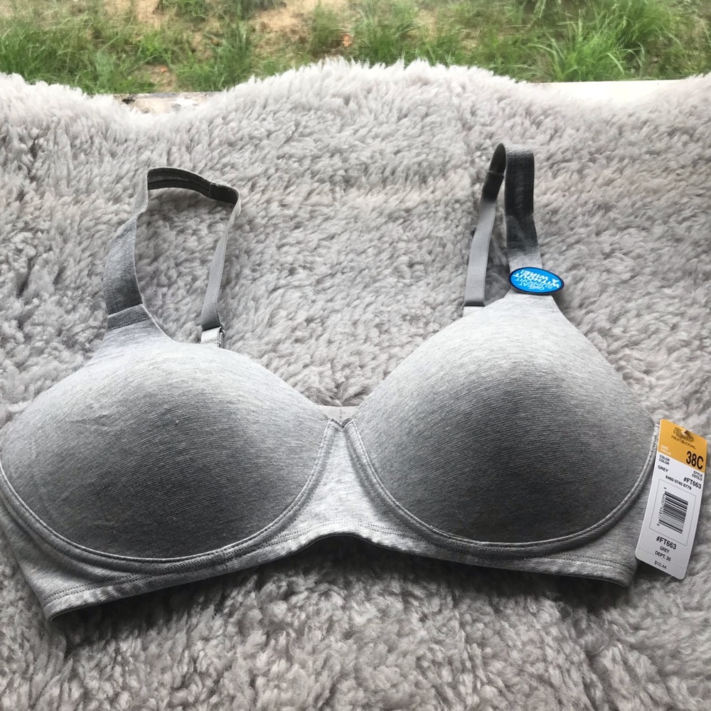 38C fruit of the loom bra